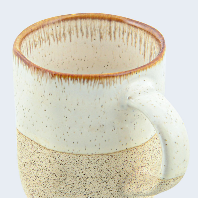 Tasse à expresso en grès